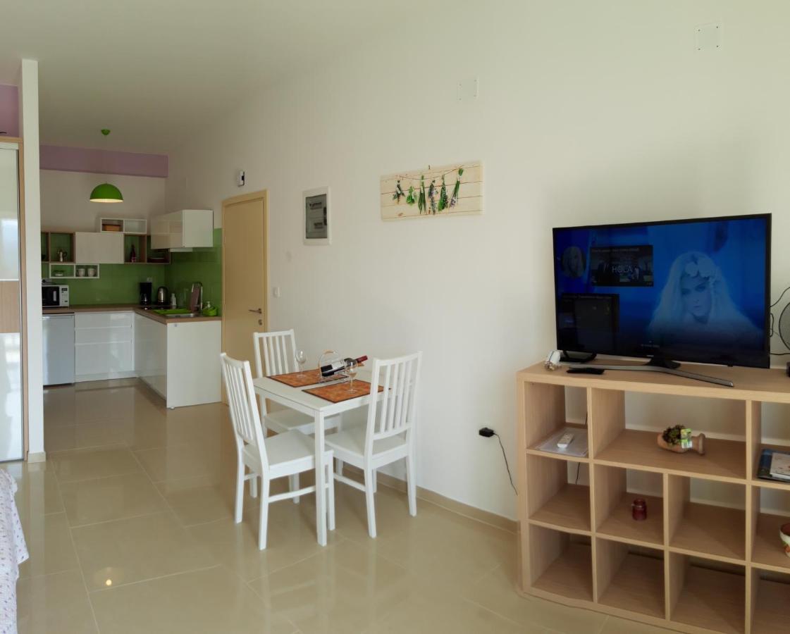 Mare And Terra Apartments Rabac Extérieur photo